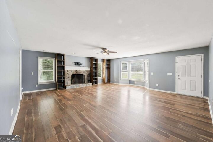 Property Photo: 289 Old Cassville White Road NW GA 30121