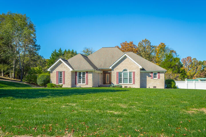 8220 Briarstone Lane  Ooltewah TN 37363 photo