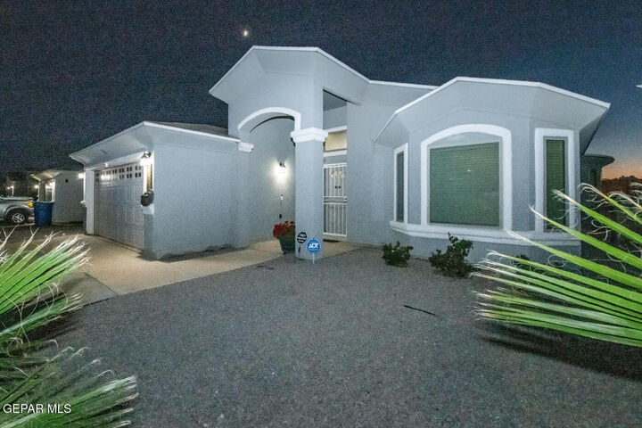 Property Photo: 11600 Leonor Duran Street TX 79927