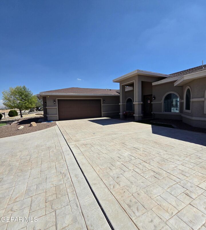 Property Photo:  11312 Ardelle Avenue  TX 79936 