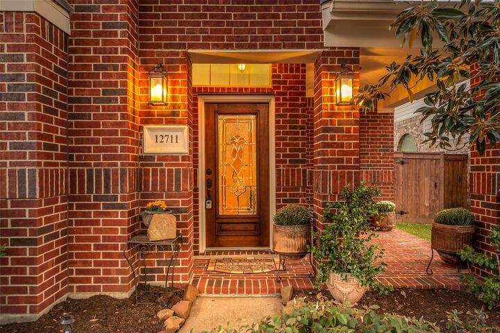 Property Photo:  12711 Sweet Birch Lane  TX 77041 