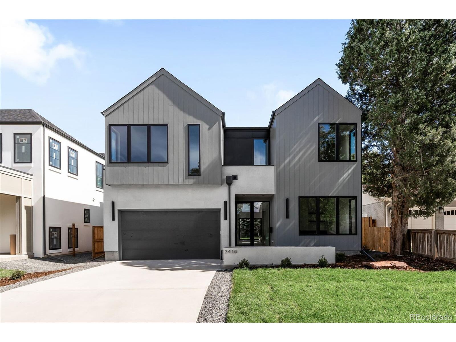 Property Photo:  3410 S Bellaire St  CO 80222 