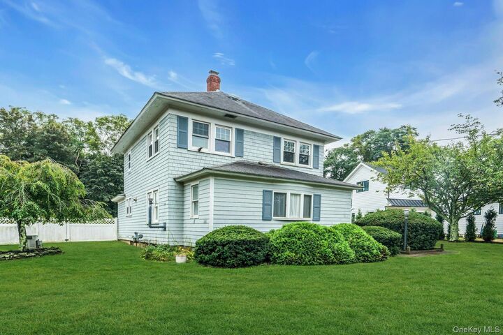 Property Photo: 9450 Old Sound Avenue NY 11952