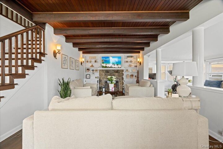 629 Hillside Avenue  Mamaroneck NY 10543 photo