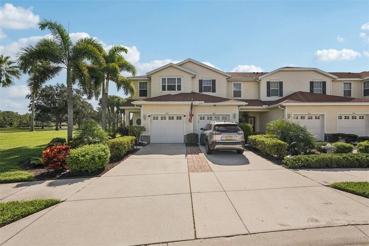 Property Photo: 1050 Jonah Drive FL 34289