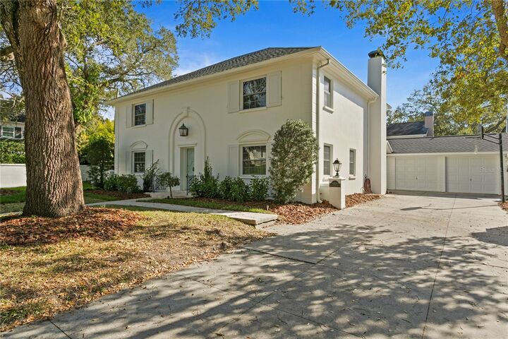 Property Photo:  4704 W Brookwood Drive  FL 33629 