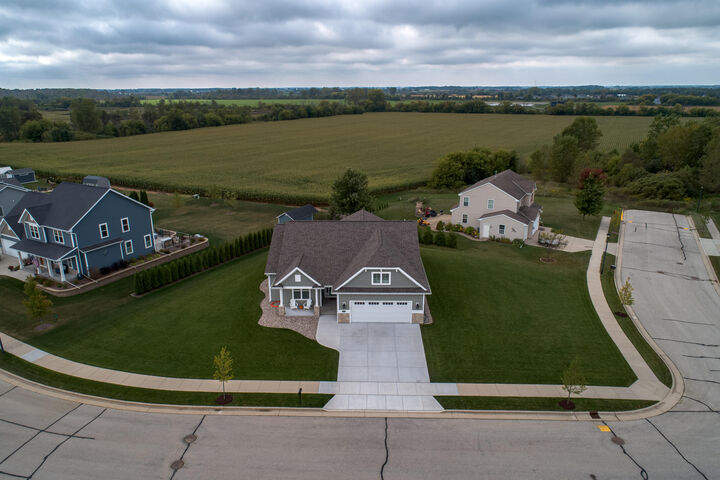 Property Photo: 349 Aspen St WI 53004