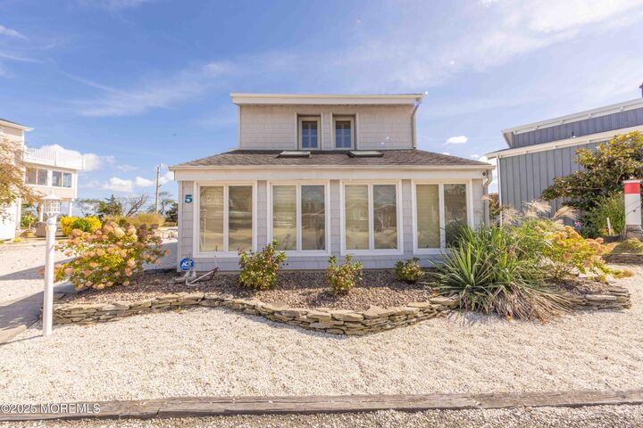 Property Photo: 5 Hunter Drive NJ 08087
