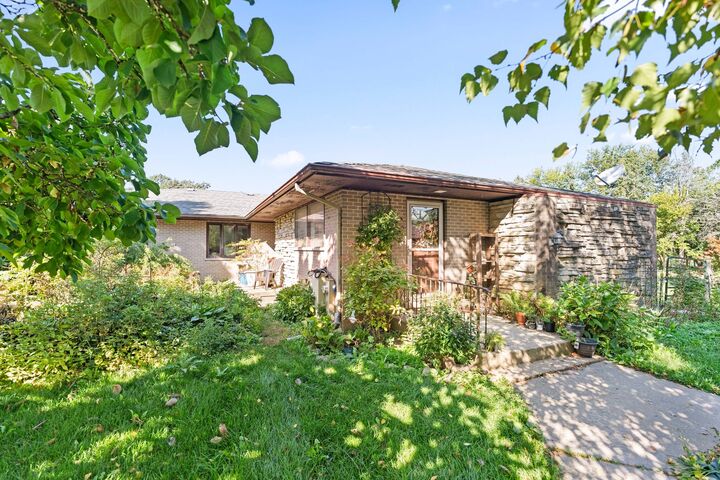 4104 Alden Road  Woodstock IL 60098 photo