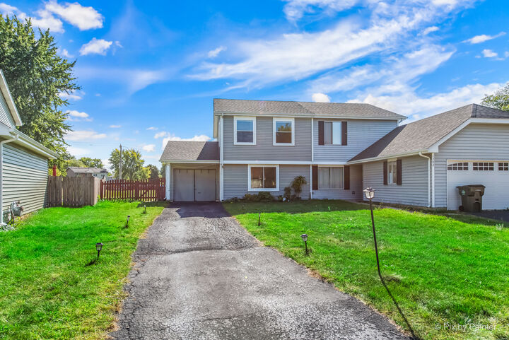 Property Photo:  1200 Andover Circle  IL 60504