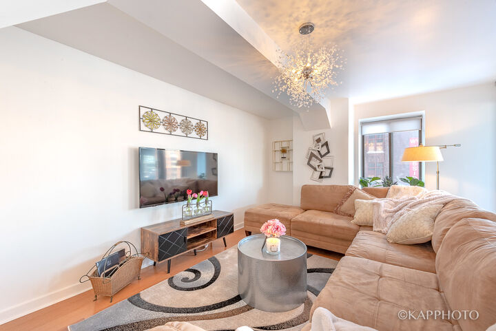 Property Photo: 345 N Canal Street 404 IL 60606