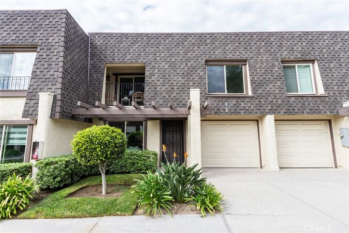 Property Photo: 914 Fairview Avenue 15 CA 91007