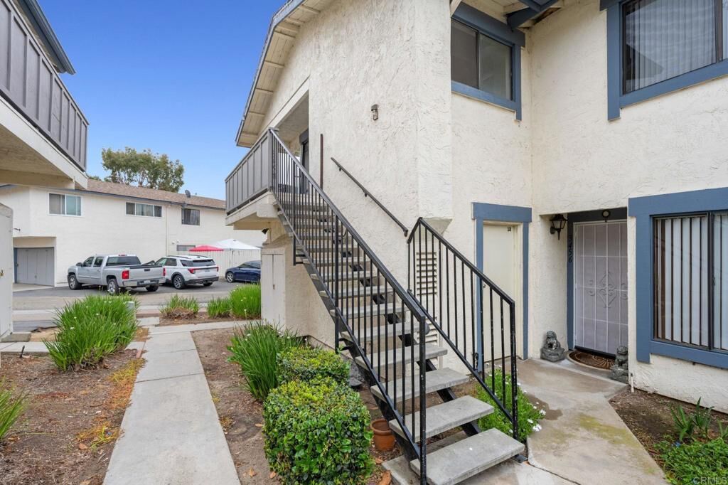 Property Photo:  3458 Los Mochis Way  CA 92056 