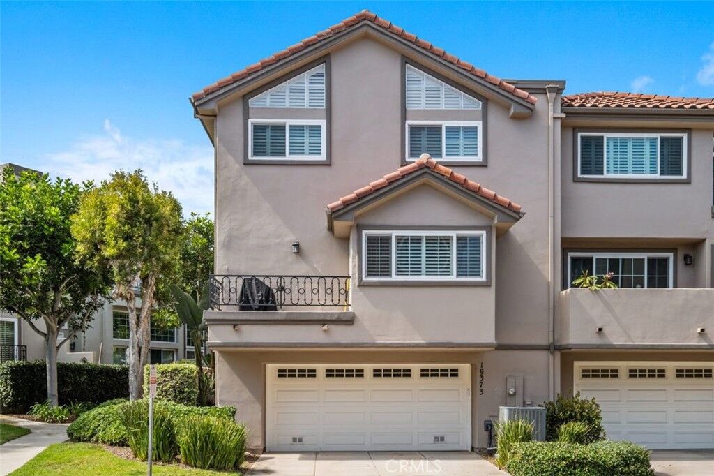 Property Photo:  19373 Peachtree  CA 92648 