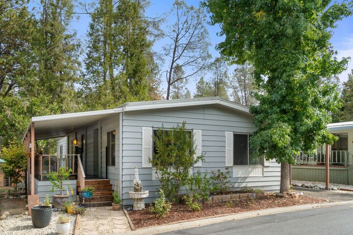 450 Gladycon 52  Colfax CA 95713 photo