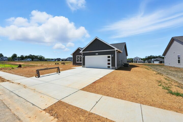 Property Photo:  138 Cherry Fields  TN 37042 