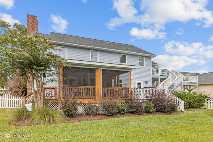 Property Photo:  107 Portsmouth Lane  NC 28570 