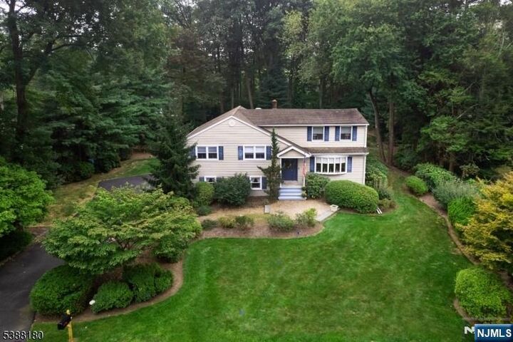 Property Photo:  240 Cottage Road  NJ 07481 