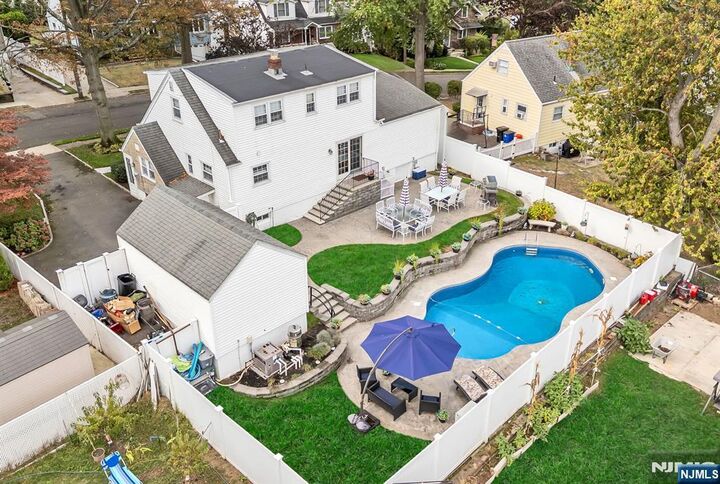 195 Cumming Avenue  Maywood NJ 07607 photo