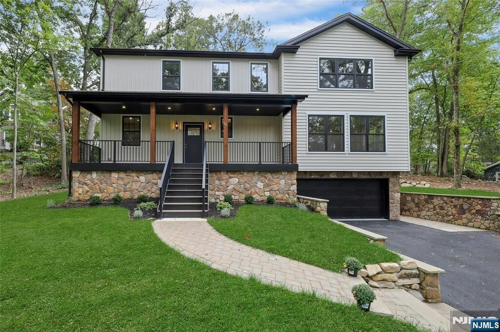 Property Photo:  34 Glen Road  NJ 07834 