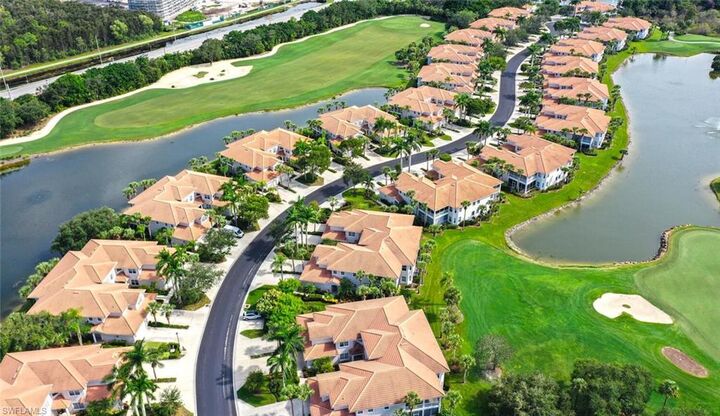 Property Photo:  4760 Shinnecock Hills Ct 102  FL 34112 
