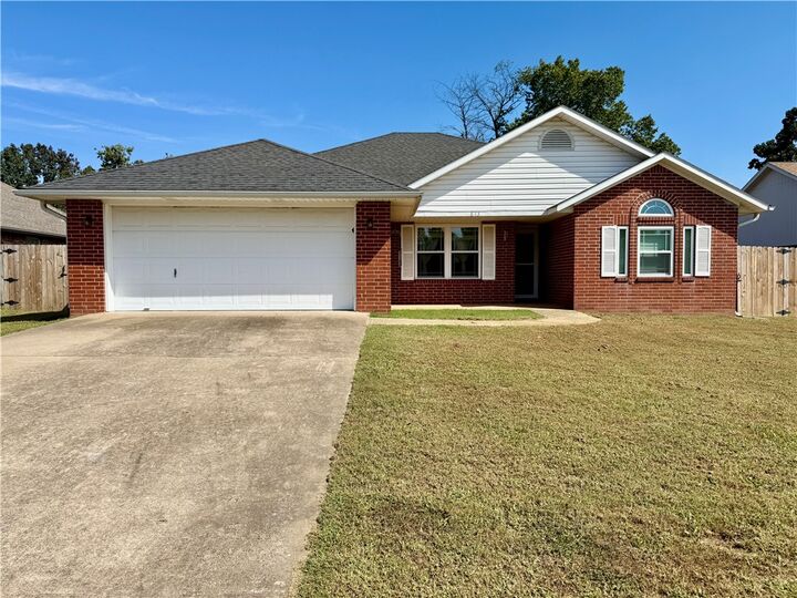 Property Photo:  813 N 26th Street  AR 72756 