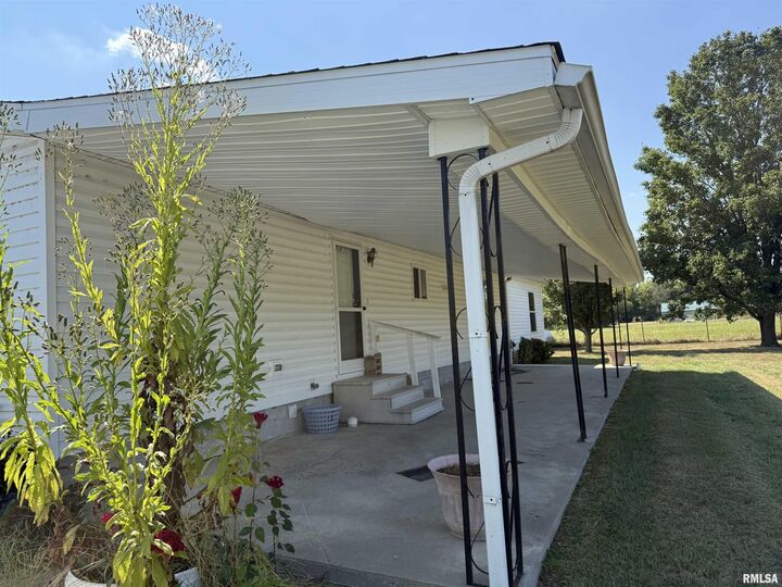 Property Photo:  115 Mount Joy Road  IL 62966