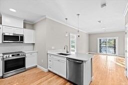 Property Photo:  485 Blue Hills Parkway 38  MA 02186 