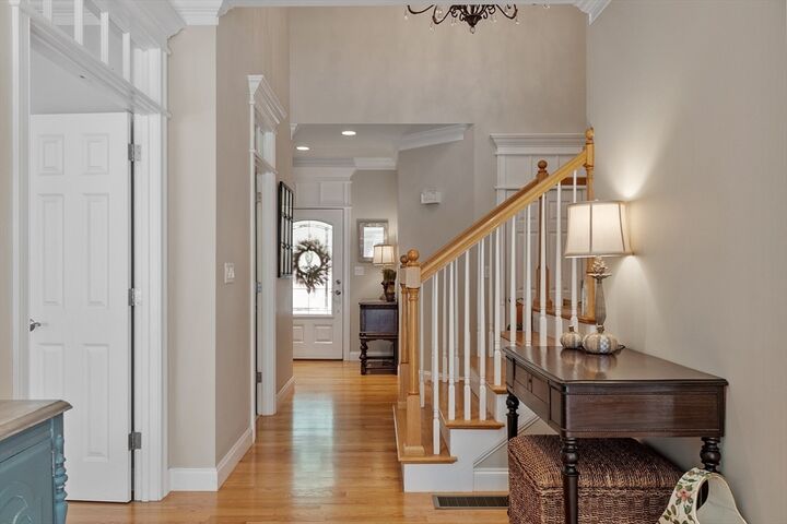 Property Photo:  7 Ivana Drive 7  MA 01810 
