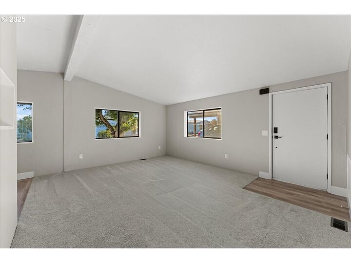 Property Photo:  507 NE 99th St 89  WA 98665 