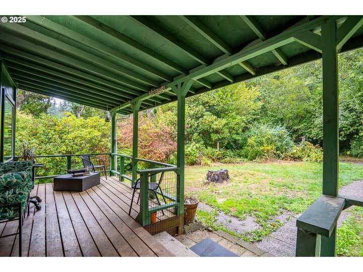 Property Photo: 29 Neal Loop OR 97391