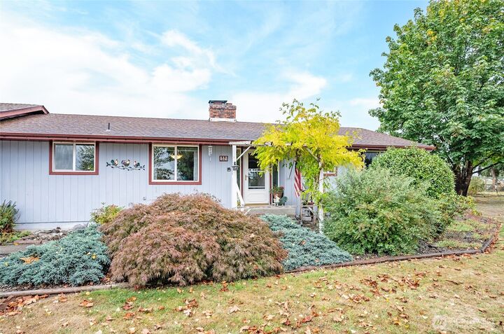 Property Photo:  163  Schoolhouse Lane  WA 98591 