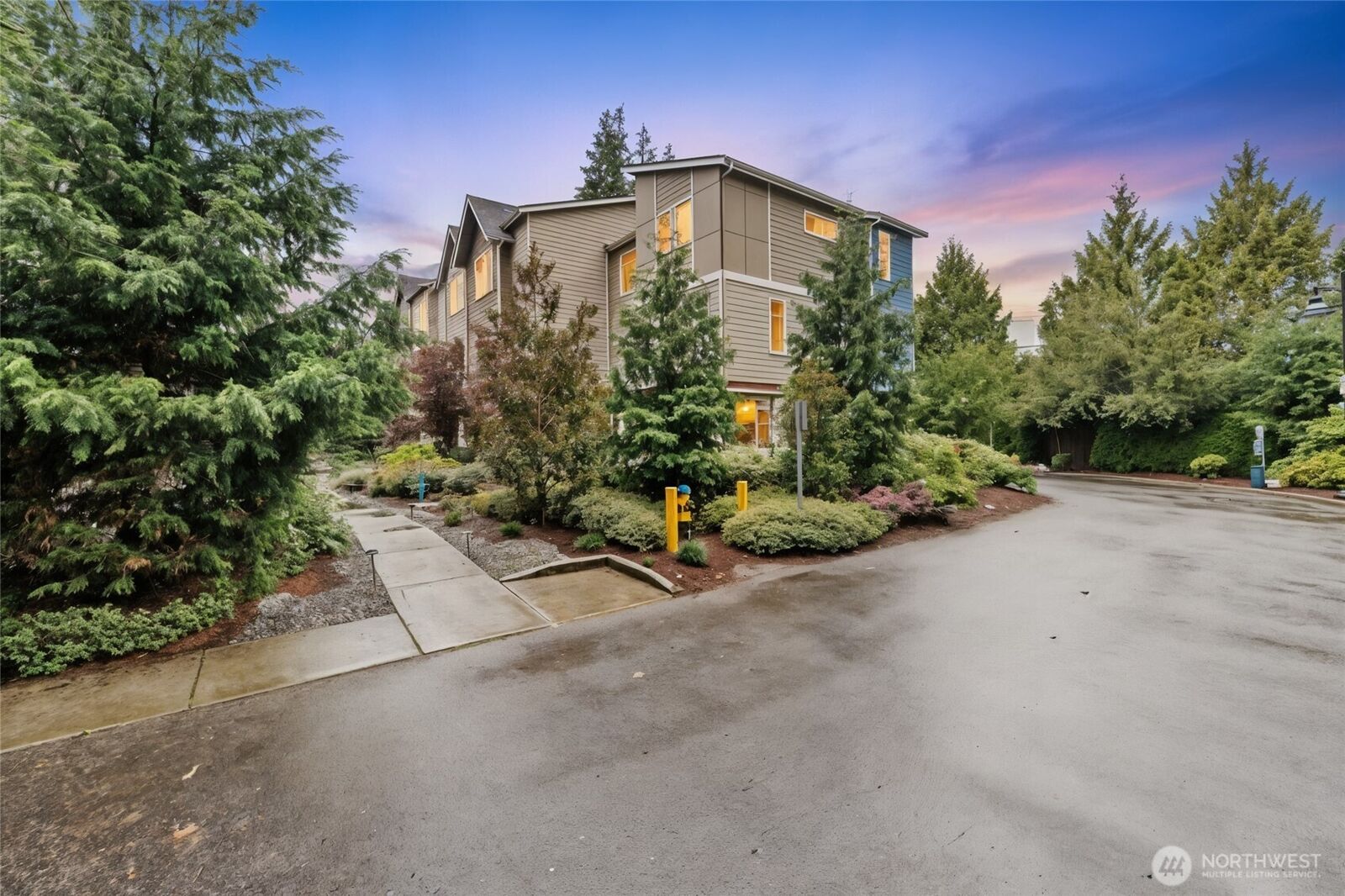 Property Photo: 12925 3rd Avenue SE D3 WA 98208