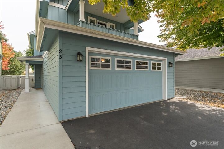 Property Photo:  2452 NW Columbia Avenue 25  WA 98802 