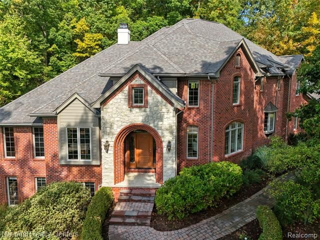 5010 Forest Valley Drive  Independence Twp MI 48348 photo
