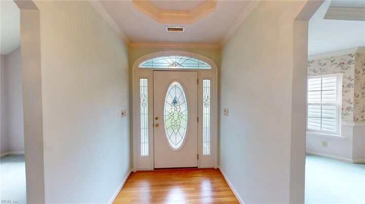 Property Photo: 612 Wildwood Cir VA 23430