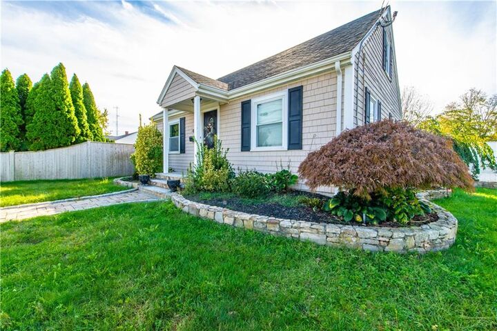 Property Photo:  409 Metacom Avenue  RI 02809 