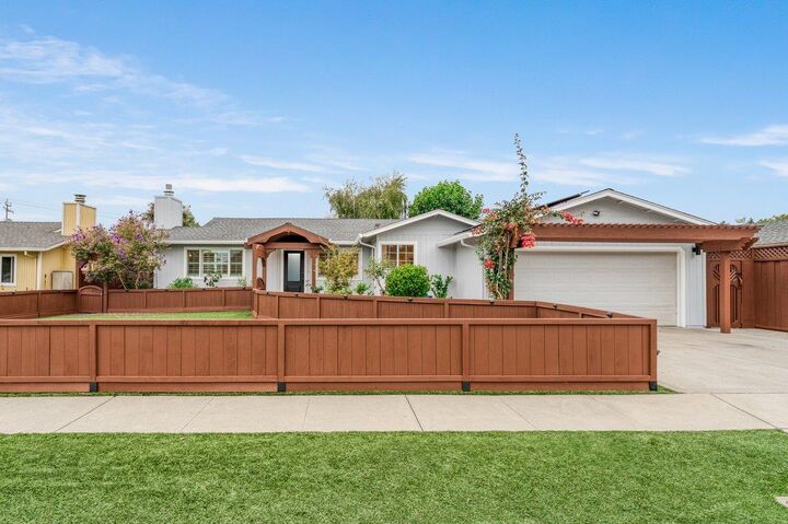 2257 Juan Pablo Lane  Santa Cruz CA 95062 photo