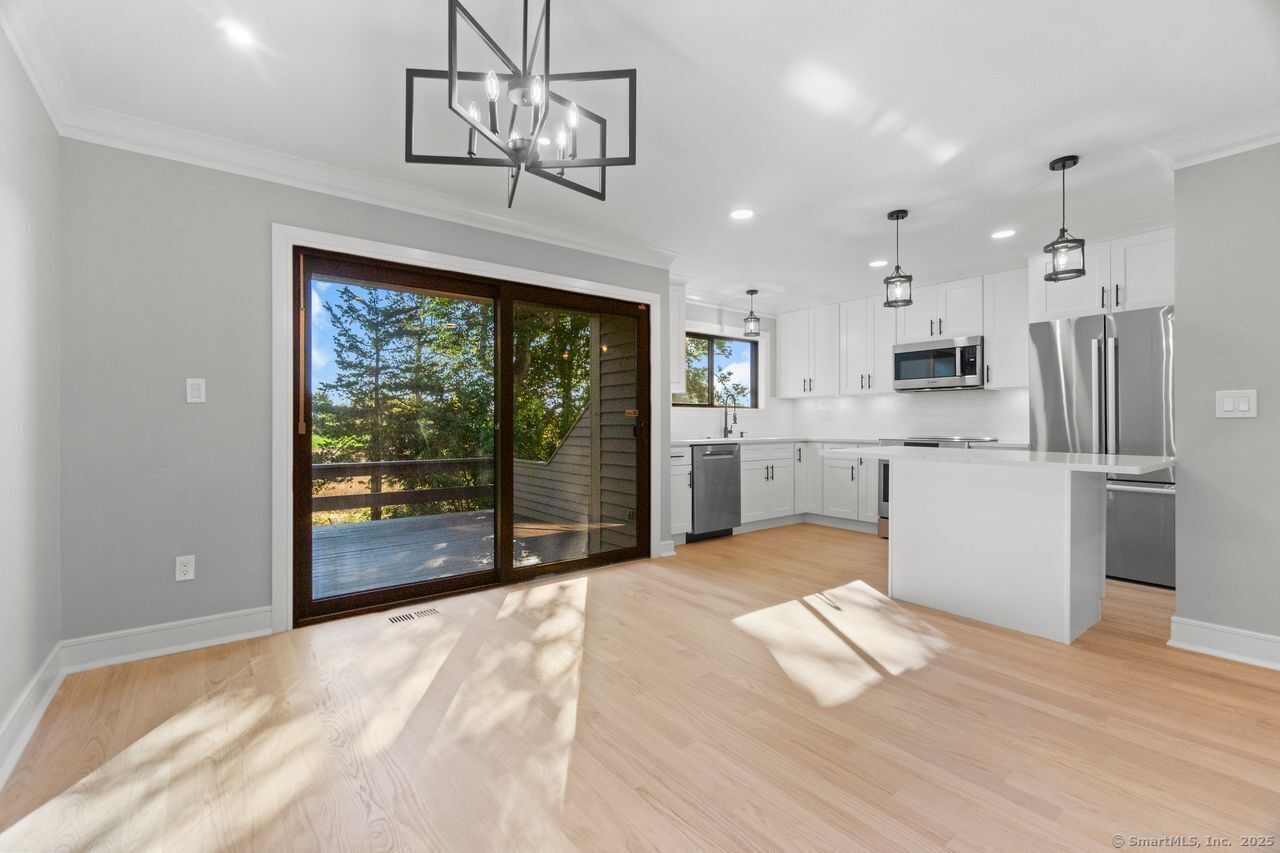 Property Photo: 254 Hidden Cove Road 254 CT 06475