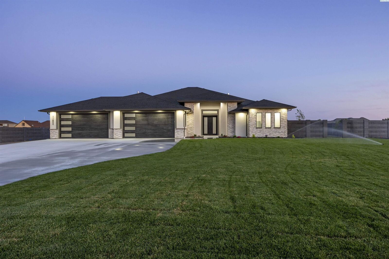 Property Photo:  11804 Cordon Crest Court  WA 99301 