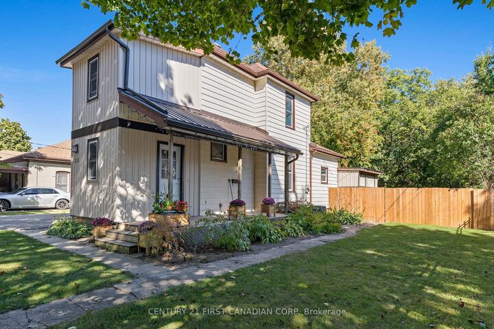 Property Photo: 35 Victoria Street N ON N5H 1E6