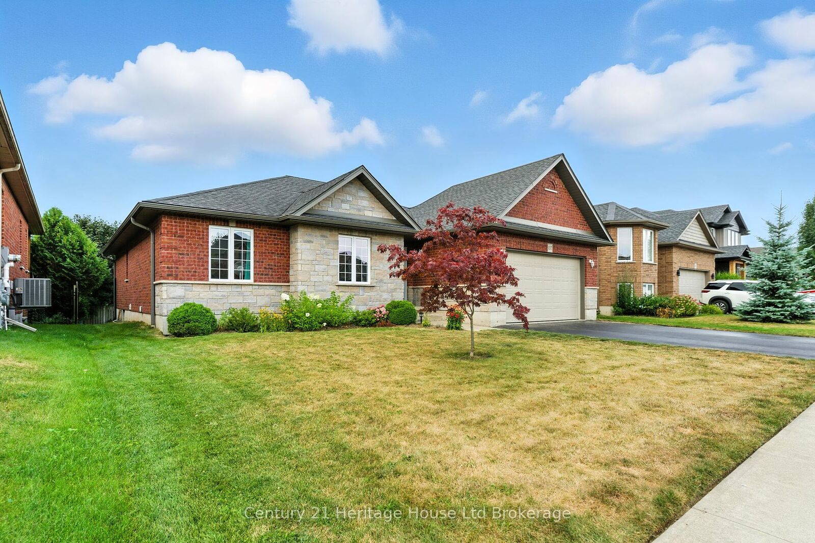 Photo de la propriété: 107 Applewood Street ON N0J 1S0