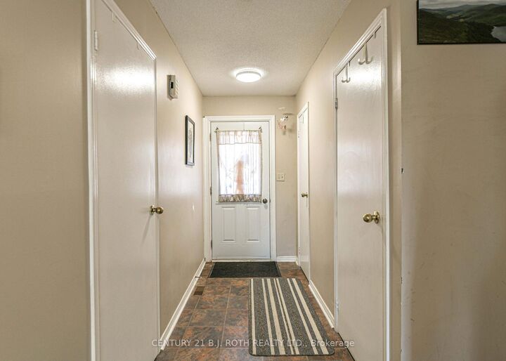 Property Photo:  25 South Street 106  ON L3V 7M7 