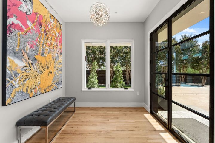 Property Photo: 4908 Beverly Skyline TX 78731