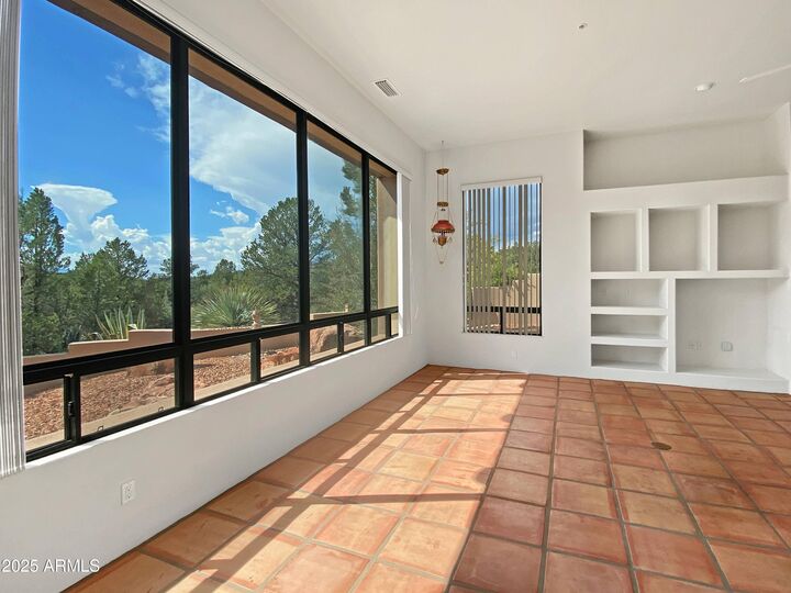 Property Photo: 100 Paisano Road AZ 86336