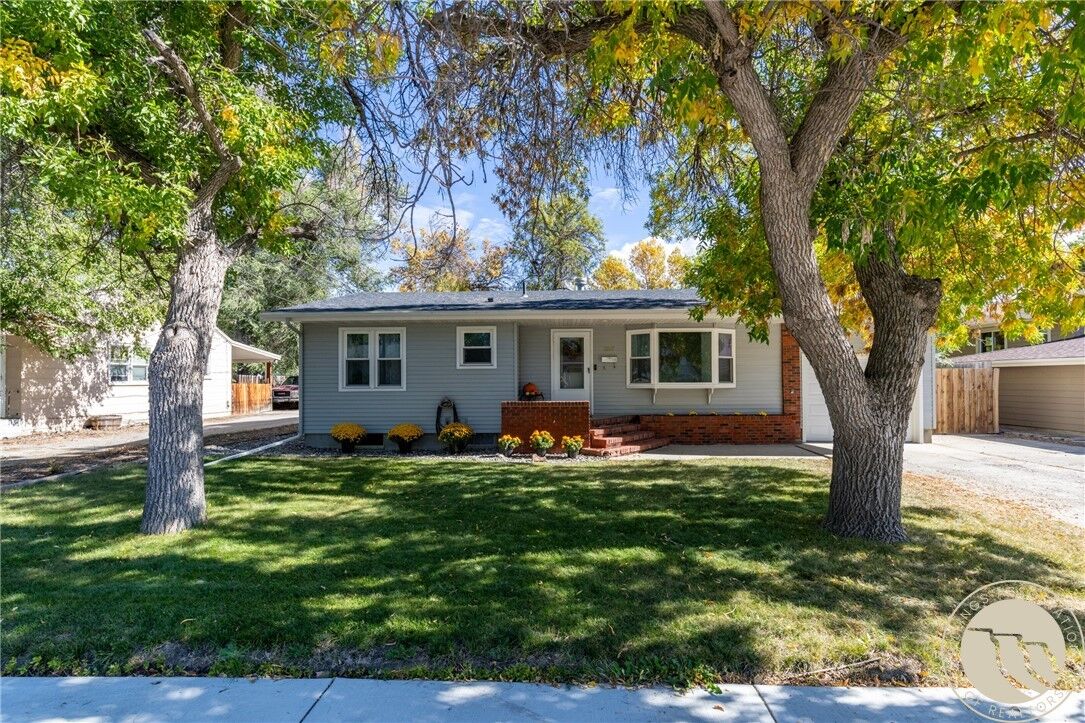 Property Photo:  1107 12th St W  MT 59102 