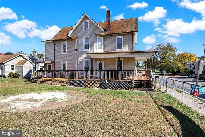 Property Photo: 795 State Street PA 17061