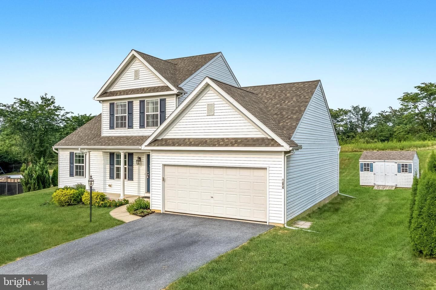 Property Photo: 104 Oxford Road PA 17003