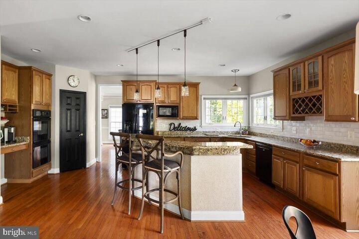 Property Photo: 1877 Clayton Ridge Drive VA 22601