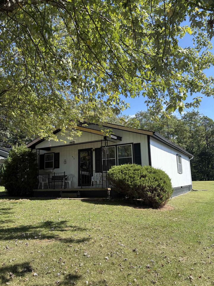 Property Photo:  414 Summit St  VA 22801 